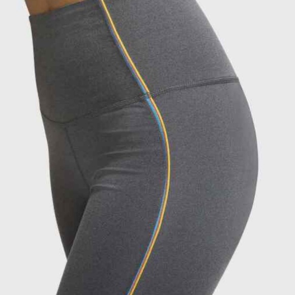 Nike Yoga Dr-Fit Lux Leggings NWOT - Picture 3 of 11